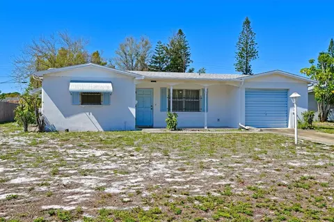 5104 19th St W, Bradenton, FL 34207