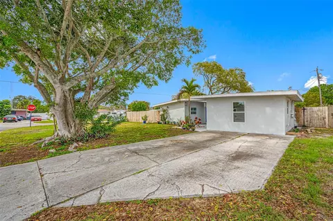 10710 109th Way N, Largo, FL 33778
