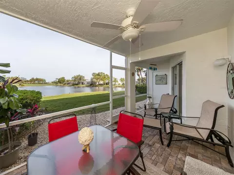 9300 Clubside Cir #1105, Sarasota, FL 34238