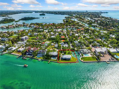 609 Norsota Way, Sarasota, FL 34242