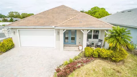 5248 Willow Lake Ct, Sarasota, FL 34233