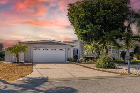 4514 Coral Blvd, Bradenton, FL 34210