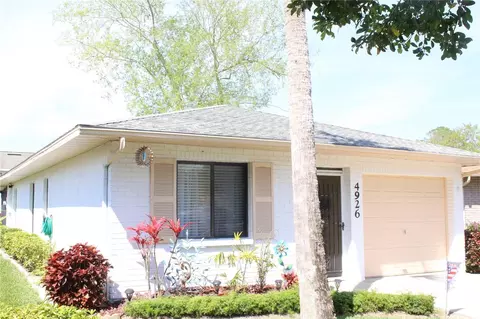 4926 Live Oak Cir, Bradenton, FL 34207