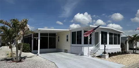 2107 Palma Sola Blvd #35, Bradenton, FL 34209