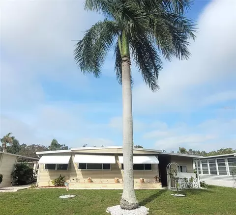 17 White Oak Ter, Sarasota, FL 34237