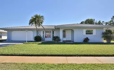 7224 Antigua Pl, Sarasota, FL 34231