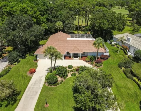 7821 Broadmoor Pines Blvd, Sarasota, FL 34243