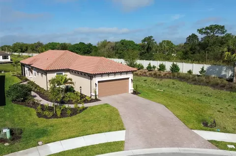 3008 Tolmino Ct, Bradenton, FL 34211