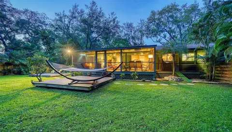 3650 Pond View Ln, Sarasota, FL 34235