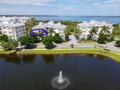 7820 34th Ave W #201, Bradenton, FL 34209