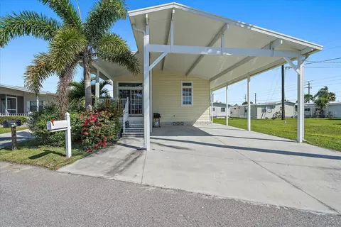 257 Jamaica Dr, Palmetto, FL 34221