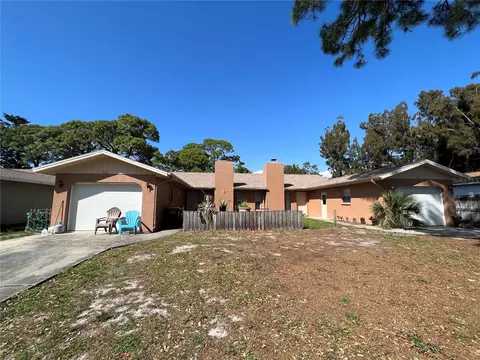 923 Royal Palm Dr, Sarasota, FL 34234