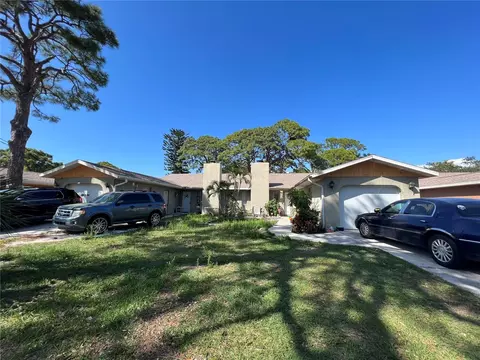 919 Royal Palm Dr, Sarasota, FL 34234