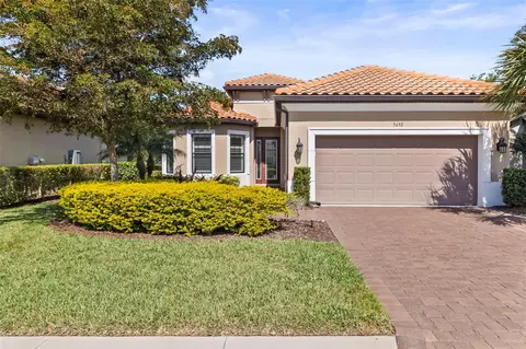 5632 Semolino St, Nokomis, FL 34275