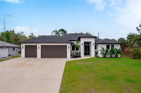 304 Milford St, Port Charlotte, FL 33953