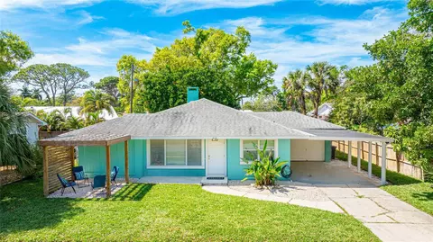 612 49th St W, Bradenton, FL 34209