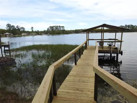 1072 State Road 20, Interlachen, FL 32148