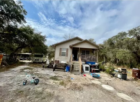 325 Myakka Rd, Sarasota, FL 34240