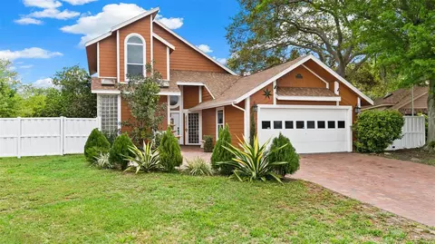 4716 Country Oaks Blvd, Sarasota, FL 34243