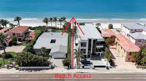 16102 1st St E, Redington Beach, FL 33708