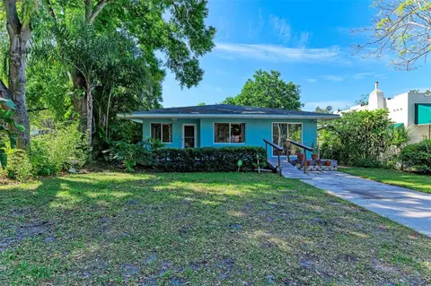 2419 12th Ave W, Bradenton, FL 34205