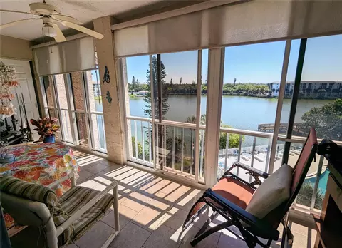 3987 Lake Bayshore Dr #F-510, Bradenton, FL 34205