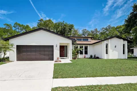 2467 Wood Oak Dr, Sarasota, FL 34232