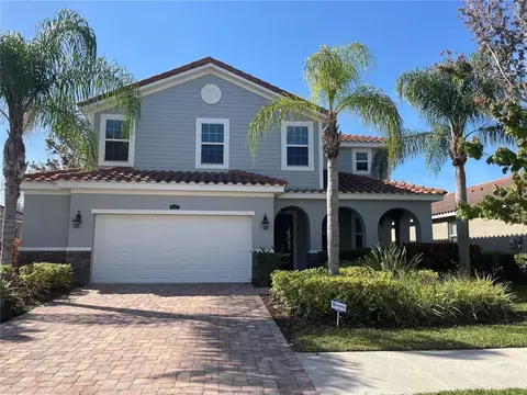 5527 Pamplona Way, Sarasota, FL 34233