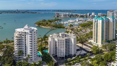 435 S Gulfstream Ave #1006, Sarasota, FL 34236