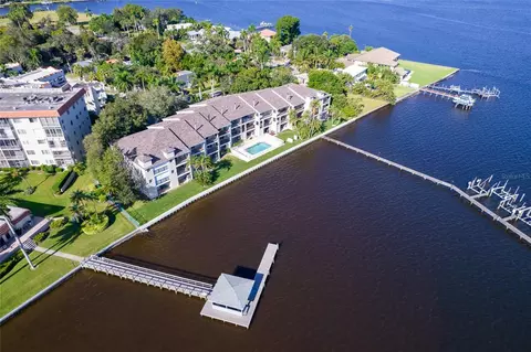 1706 Point Pleasant Ave W, Bradenton, FL 34205