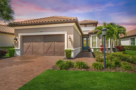 12819 Sorrento Way, Lakewood Ranch, FL 34211