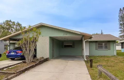 2712 52nd Avenue Dr W, Bradenton, FL 34207