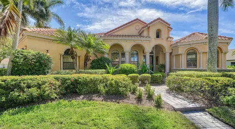8937 Wildlife Loop, Sarasota, FL 34238