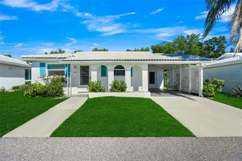 653 Spanish Dr N, Longboat Key, FL 34228