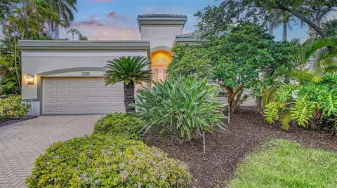 3536 Fair Oaks Ln, Longboat Key, FL 34228