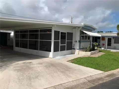 3307 Denise Dr, Ellenton, FL 34222