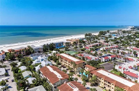 234 17th St, Bradenton Beach, FL 34217