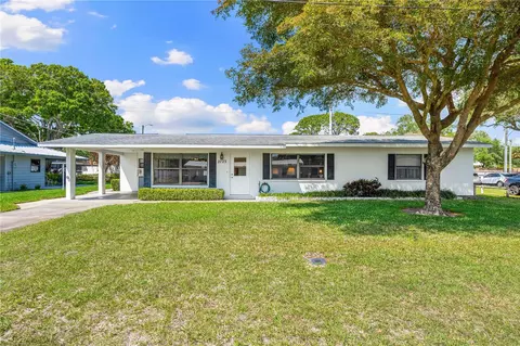2723 Lynnhurst St, Sarasota, FL 34239