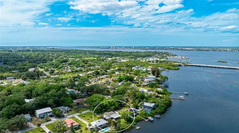 823 Tropical Dr, Bradenton, FL 34208
