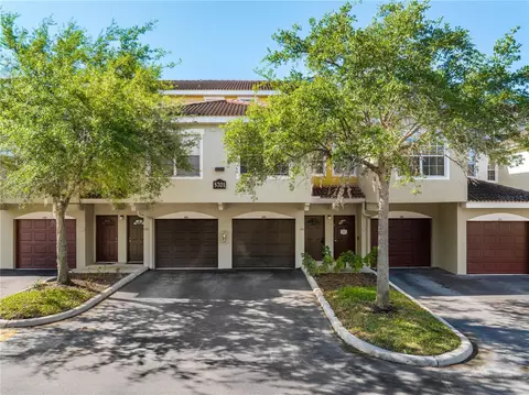 5701 Bentgrass Dr #18-204, Sarasota, FL 34235