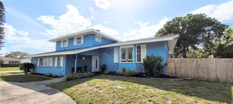 3866 Allenwood St, Sarasota, FL 34232