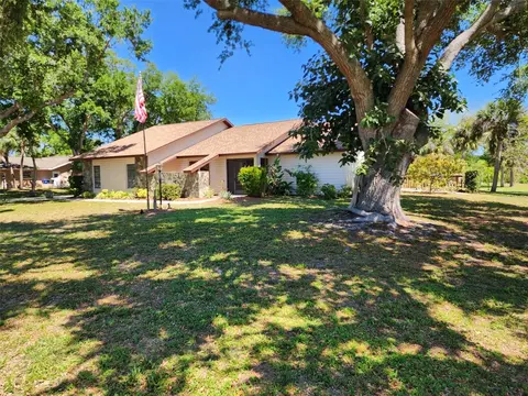 2901 Hermitage Blvd, Venice, FL 34292