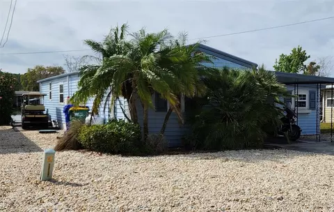 12906 Lake Dora Cir, Tavares, FL 32778