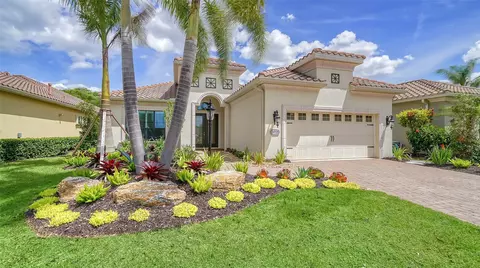 14725 Castle Park Ter, Lakewood Ranch, FL 34202
