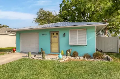2133 Florinda St, Sarasota, FL 34231