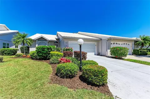 5353 Kelly Dr #9, Sarasota, FL 34233
