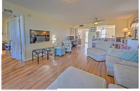 4440 Fairways Blvd #404, Bradenton, FL 34209