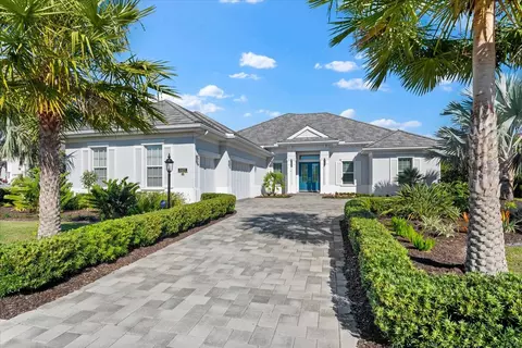 7477 Seacroft Cv, Bradenton, FL 34202