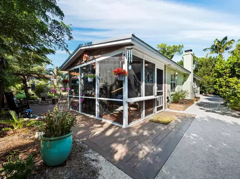 591 Hibiscus Way, Longboat Key, FL 34228