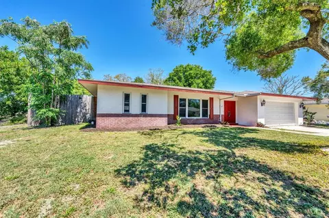 3417 Plantation Dr, Sarasota, FL 34231